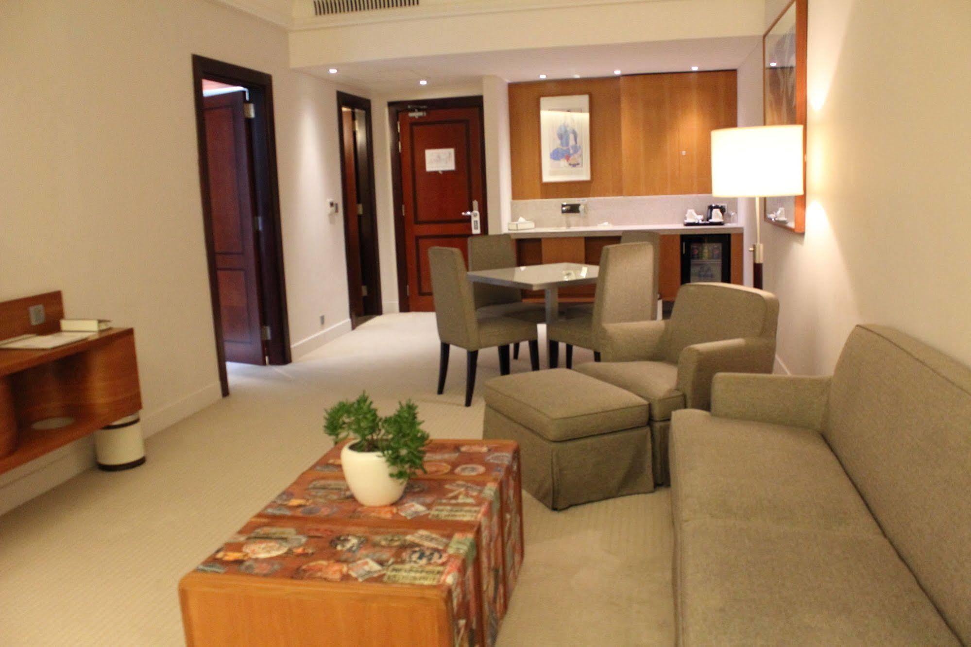 K108 Hotel Doha Luaran gambar
